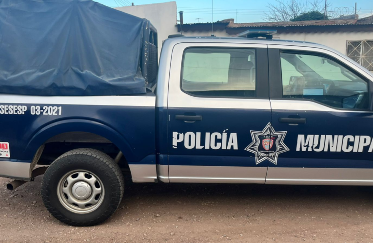 Reportan robo de dos baterías de camión en la colonia Moisés Caraveo