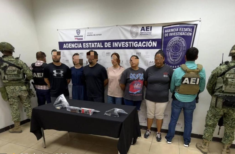 Detienen a seis personas durante cateo por presunta posesión ilegal de armas en Ciudad Juárez