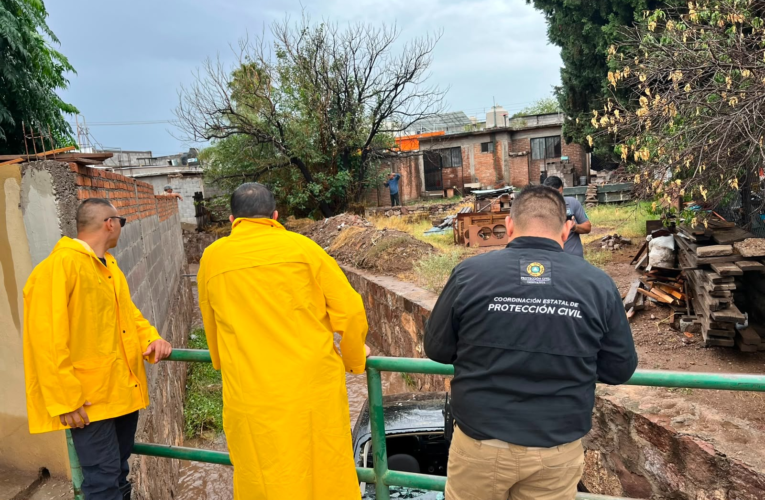 Protección Civil rescata a tres personas varadas en zona serrana de Bocoyna